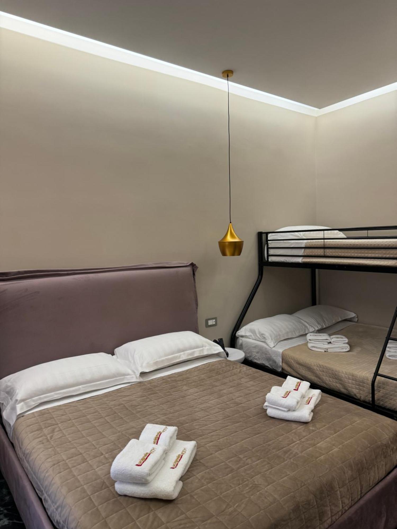 Gasthof Lucignoloroom Stazione Neapel